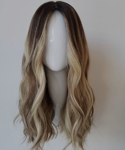 Custom coloured wig