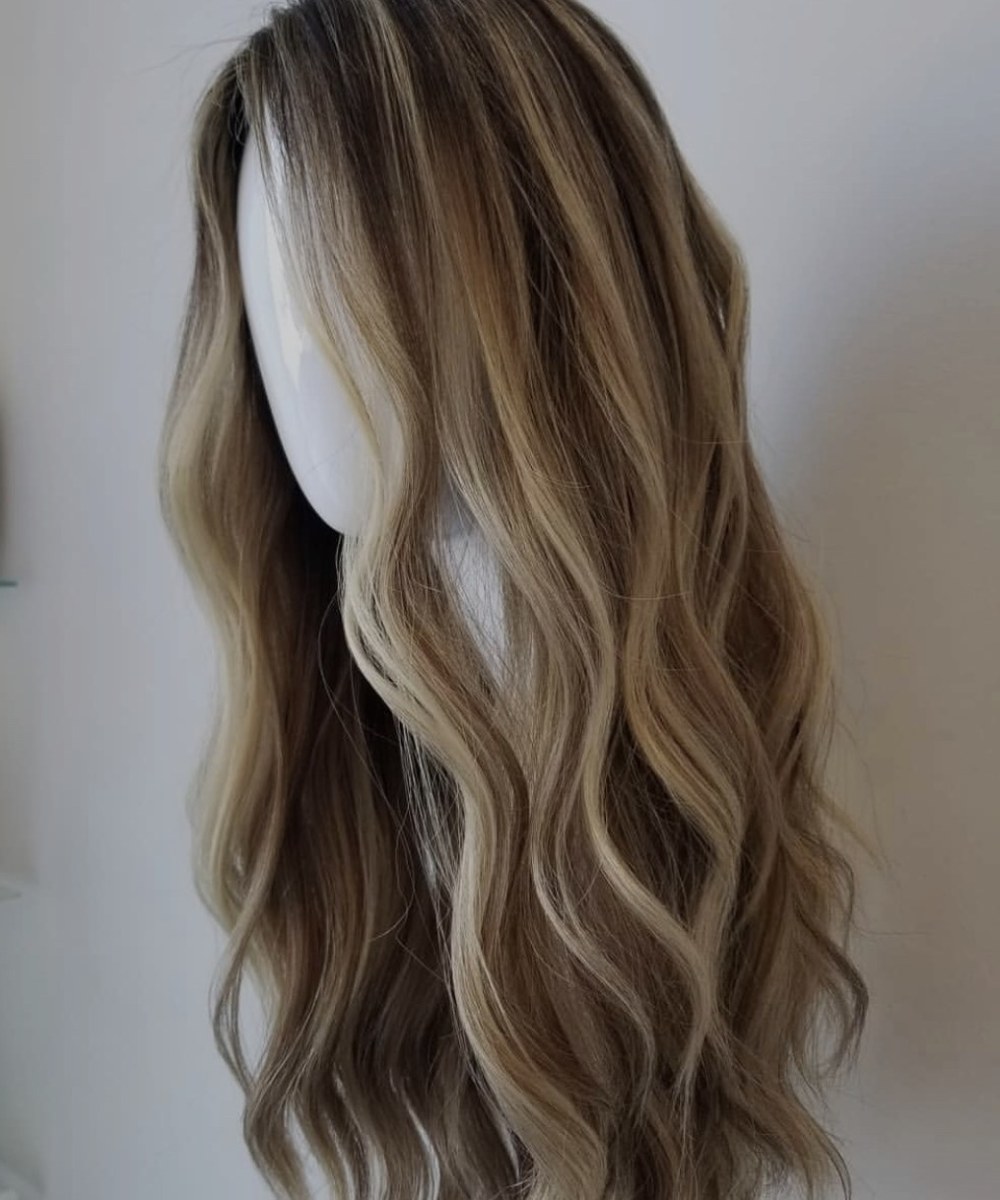 Custom coloured wig